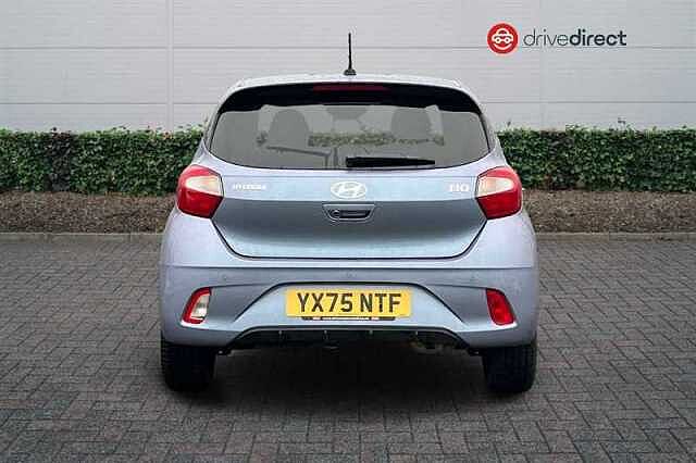 Hyundai i10 1.2 Premium Hatchback 5dr Petrol Auto Euro 6 (s/s) (79 ps)