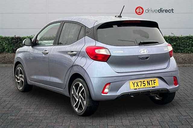 Hyundai i10 1.2 Premium Hatchback 5dr Petrol Auto Euro 6 (s/s) (79 ps)