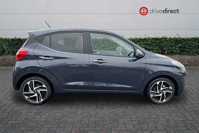Hyundai i10 1.2 Premium Hatchback 5dr Petrol Manual Euro 6 (s/s) (79 ps)
