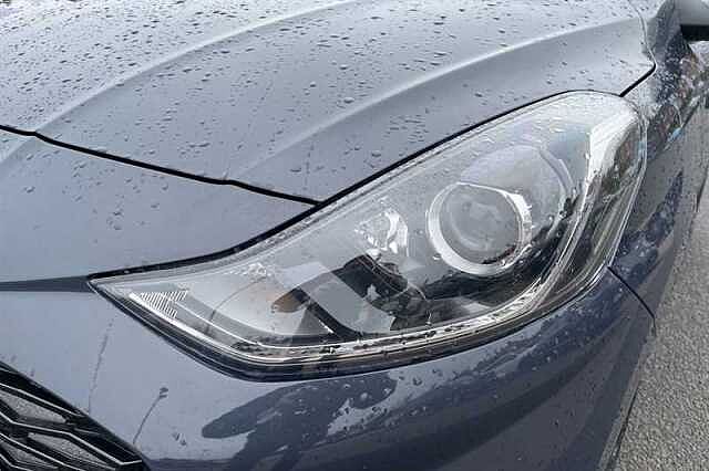 Hyundai i10 1.2 Premium Hatchback 5dr Petrol Manual Euro 6 (s/s) (79 ps)