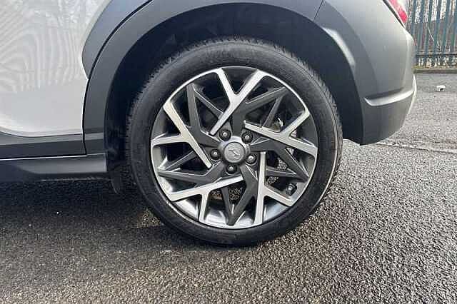 Hyundai KONA 1.6 h-GDi Premium SUV 5dr Petrol Hybrid DCT Euro 6 (s/s) (141 ps)