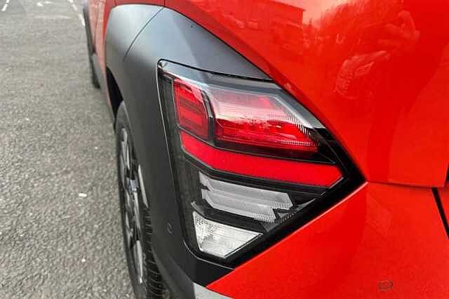 Hyundai KONA 1.6 h-GDi Ultimate SUV 5dr Petrol Hybrid DCT Euro 6 (s/s) (141 ps)