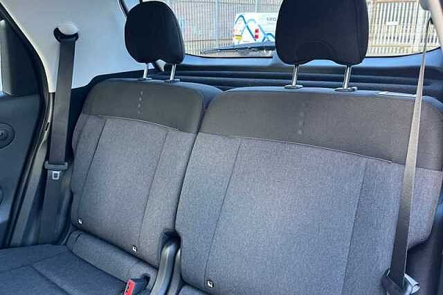 Hyundai INSTER Long Range 49kWh 02 SUV 5dr Electric Auto (115 ps)