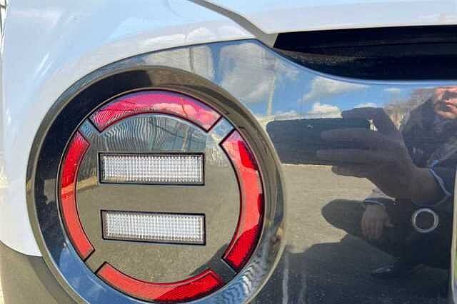 Hyundai INSTER Long Range 49kWh 02 SUV 5dr Electric Auto (115 ps)