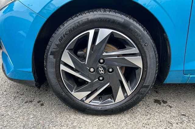 Hyundai i20 1.0 T-GDi MHEV SE Connect Hatchback 5dr Petrol Hybrid Manual Euro 6 (s/s) (100 p