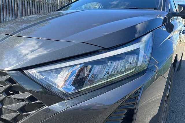 Hyundai I20 1.0 T-GDi Black Line Hatchback 5dr Petrol Manual Euro 6 (s/s) (90 ps)