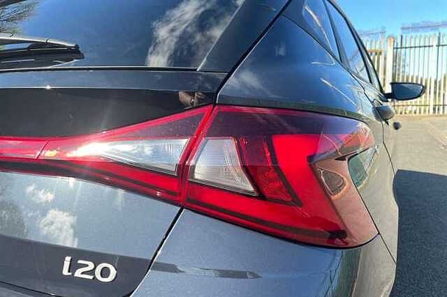 Hyundai I20 1.0 T-GDi Black Line Hatchback 5dr Petrol Manual Euro 6 (s/s) (90 ps)