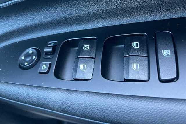 Hyundai BAYON 1.0 T-GDi Premium SUV 5dr Petrol Manual Euro 6 (s/s) (100 ps)
