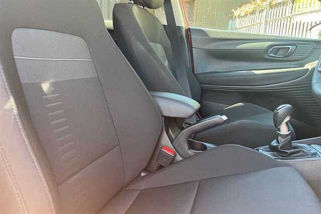 Hyundai BAYON 1.0 T-GDi Premium SUV 5dr Petrol Manual Euro 6 (s/s) (100 ps)