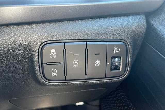 Hyundai BAYON 1.0 T-GDi Premium SUV 5dr Petrol Manual Euro 6 (s/s) (100 ps)