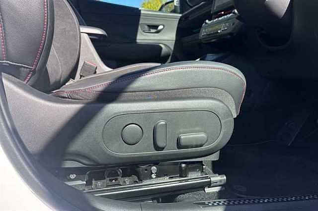 Hyundai KONA 1.6 h-GDi N Line S SUV 5dr Petrol Hybrid DCT Euro 6 (s/s) (141 ps)
