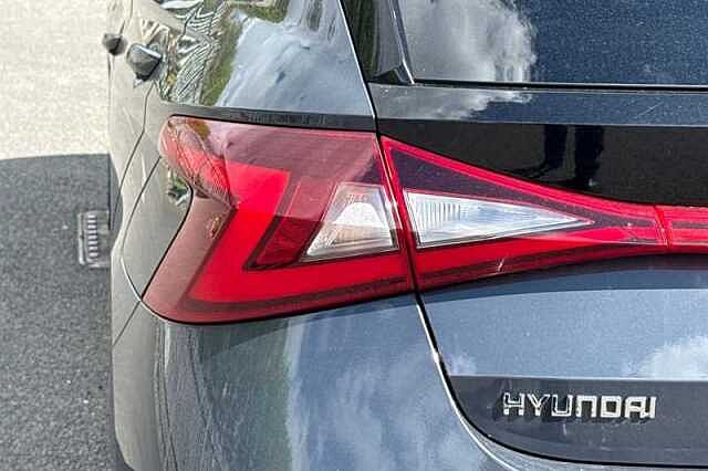 Hyundai I20 1.0 T-GDi MHEV Premium Hatchback 5dr Petrol Hybrid Manual Euro 6 (s/s) (100 ps)