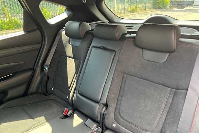 Hyundai TUCSON 1.6 T-GDi N Line SUV 5dr Petrol Hybrid Auto Euro 6 (s/s) (215 ps)