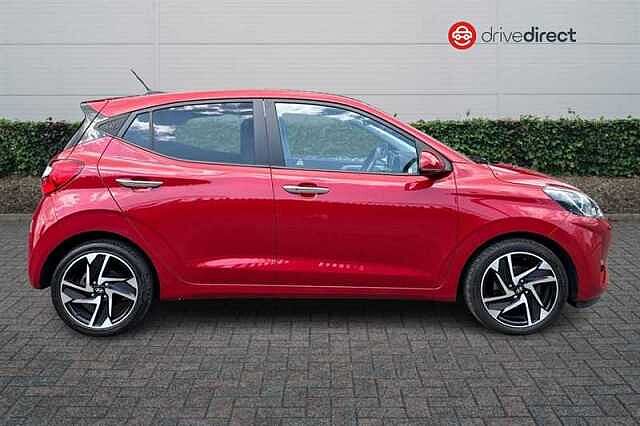 Hyundai I10 1.0 Premium Hatchback 5dr Petrol Auto Euro 6 (s/s) (63 ps) Red