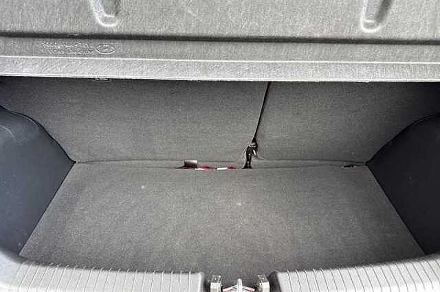 Hyundai I10 1.0 Premium Hatchback 5dr Petrol Auto Euro 6 (s/s) (63 ps) Red