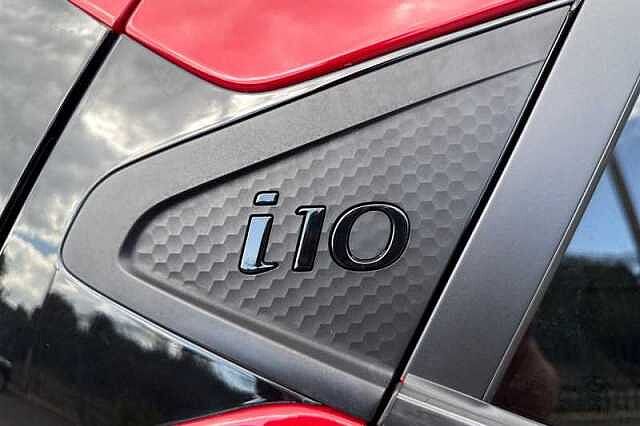 Hyundai I10 1.0 Premium Hatchback 5dr Petrol Auto Euro 6 (s/s) (63 ps) Red