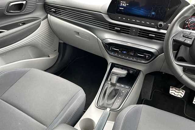 Hyundai BAYON Bayon 1.0 TGDi Ultimate 5dr DCT Hatchback Black