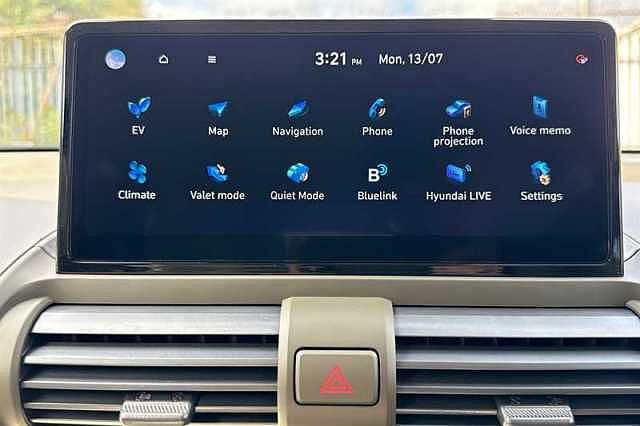 Hyundai INSTER Long Range 49kWh 02 SUV 5dr Electric Auto (115 ps)