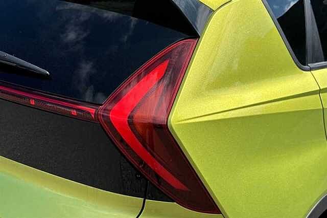 Hyundai BAYON 1.0 T-GDi Black Line SUV 5dr Petrol DCT Euro 6 (s/s) (90 ps) Green