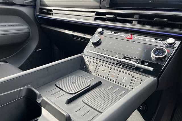 Hyundai SANTA FE 1.6T Calligraphy SUV 5dr Petrol Hybrid Auto 4WD Euro 6 (s/s) (7Seat) (239 ps)