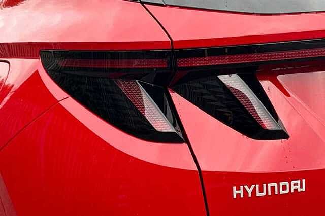 Hyundai TUCSON 1.6T Hybrid N Line Edition SUV 5dr Petrol Hybrid Auto Euro 6 (s/s) (239 ps) Red