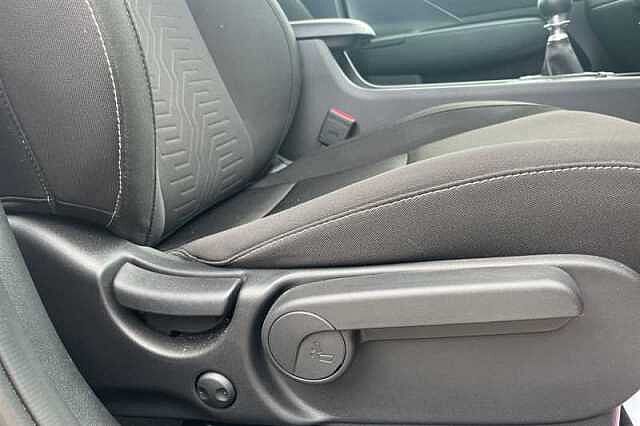 Hyundai KONA 1.0 T-GDi Advance SUV 5dr Petrol Manual Euro 6 (s/s) (120 ps)