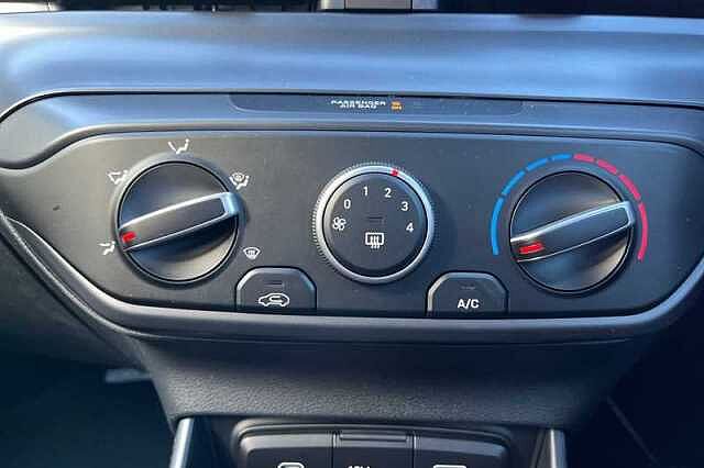 Hyundai I20 1.0 T-GDi Black Line Hatchback 5dr Petrol Manual Euro 6 (s/s) (90 ps)