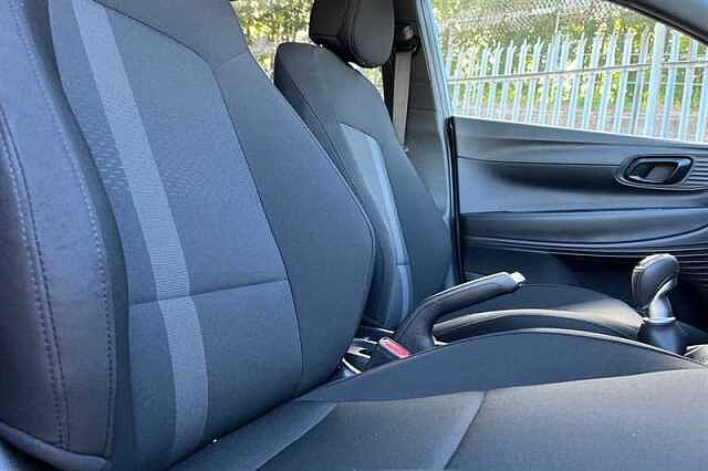 Hyundai I20 1.0 T-GDi Black Line Hatchback 5dr Petrol Manual Euro 6 (s/s) (90 ps)