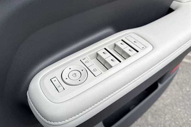 Hyundai SANTA FE 1.6 T-GDi 13.8kWh Ultimate SUV 5dr Petrol Plug-in Hybrid Auto 4WD Euro 6 (s/s) (