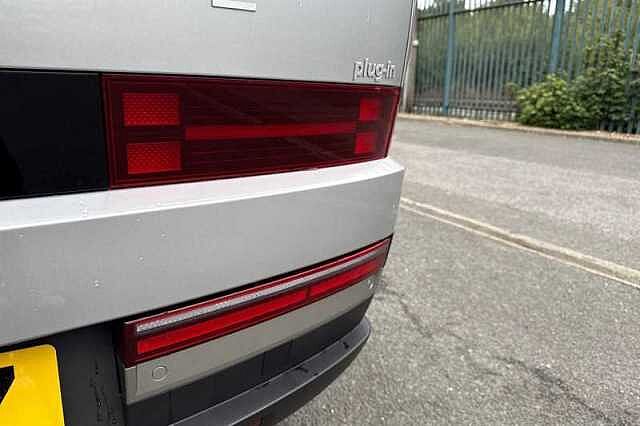 Hyundai SANTA FE 1.6 T-GDi 13.8kWh Ultimate SUV 5dr Petrol Plug-in Hybrid Auto 4WD Euro 6 (s/s) (
