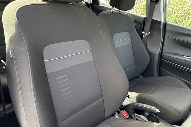 Hyundai BAYON 1.0 T-GDi Advance SUV 5dr Petrol Manual Euro 6 (s/s) (100 ps)