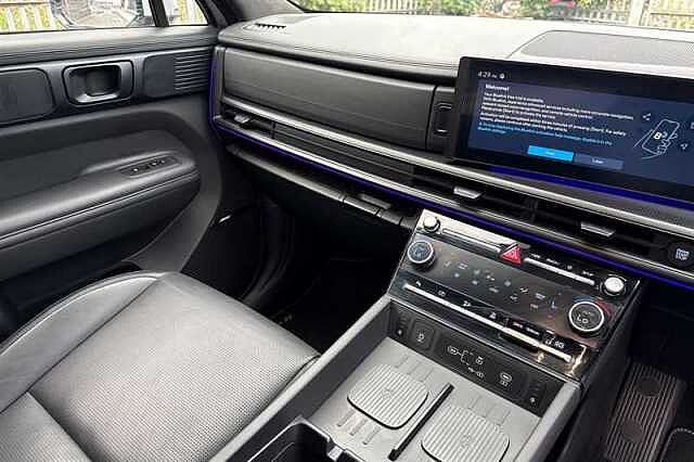 Hyundai SANTA FE 1.6 T-GDi 13.8kWh Calligraphy SUV 5dr Petrol Plug-in Hybrid Auto 4WD Euro 6 (s/s