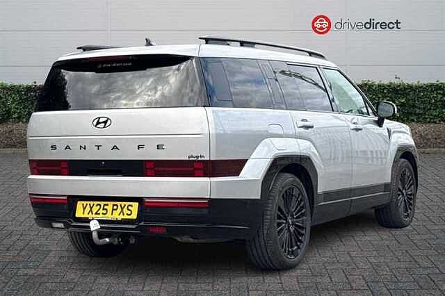 Hyundai SANTA FE 1.6 T-GDi 13.8kWh Calligraphy SUV 5dr Petrol Plug-in Hybrid Auto 4WD Euro 6 (s/s