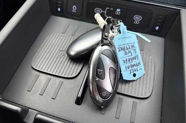 Hyundai SANTA FE 1.6 T-GDi 13.8kWh Calligraphy SUV 5dr Petrol Plug-in Hybrid Auto 4WD Euro 6 (s/s