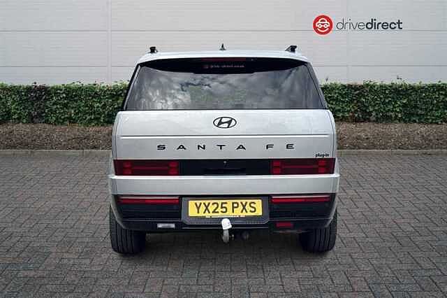 Hyundai SANTA FE 1.6 T-GDi 13.8kWh Calligraphy SUV 5dr Petrol Plug-in Hybrid Auto 4WD Euro 6 (s/s
